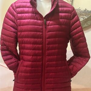 Cabela's Women's Puffer Jacket - Raspberry